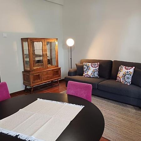 Roomy & Patio - 2 Bedroom Flat Porto Kültér fotó