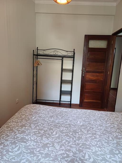 Roomy & Patio - 2 Bedroom Flat Porto Kültér fotó